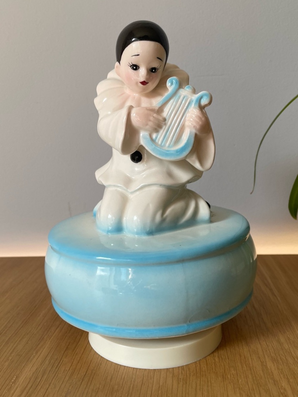Vintage Schmid 1979 Pierrot the Clown Ceramic Music Box